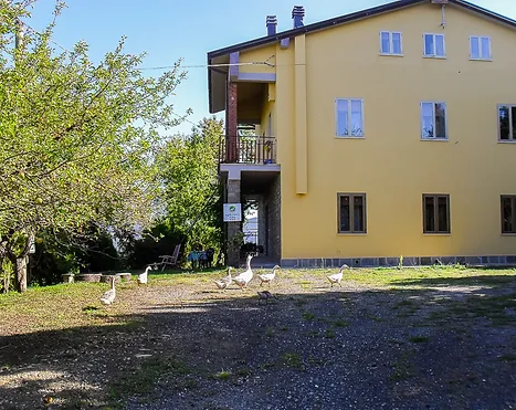 B&B Agriturismo l’Ostello dal Poeta - Walkplus: elenco delle strutture dove soggiornare lungo il cammino La Via degli Dei