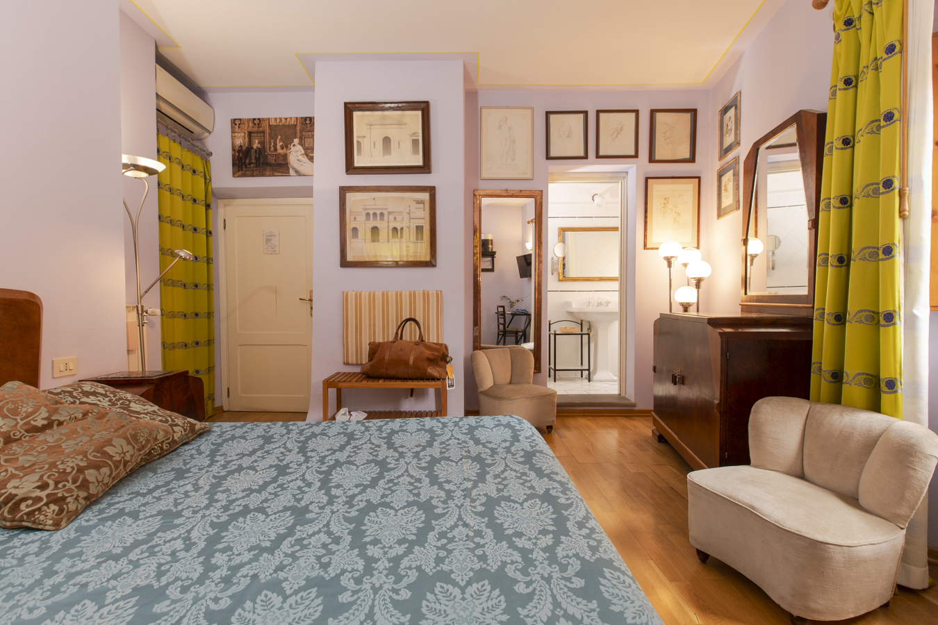 La Felicina, Accademia con Albergo © - Walkplus: elenco delle strutture dove soggiornare lungo il cammino La Via degli Dei